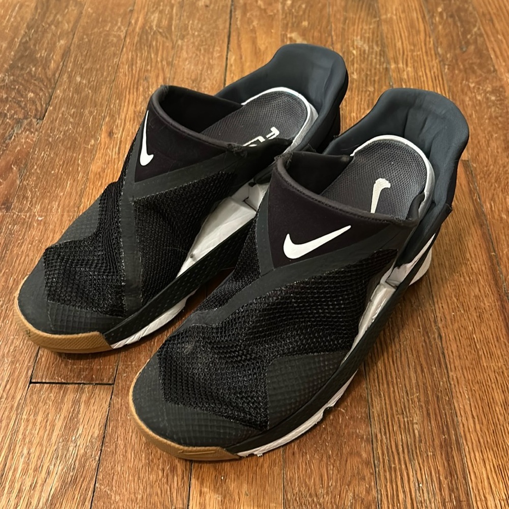 Nike Go FlyEase